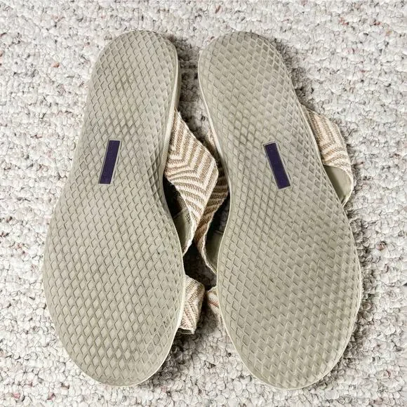 Women’s Sleek Bone Stripe Neutral Crisscross Comfortable Slide Sandals | 12W - Picture 8 of 9